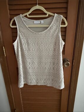 Susan Graver Cream Crochet Lace Sleeveless Shell